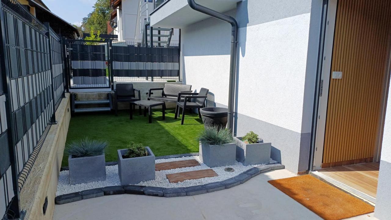 Apartmaji Stars Mavcice Экстерьер фото