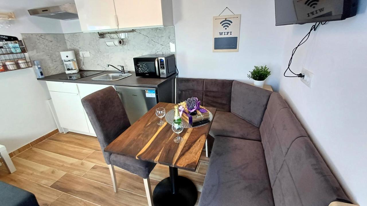 Apartmaji Stars Mavcice Экстерьер фото